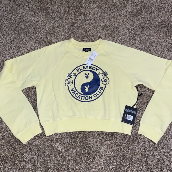 NWT-playboy cropped sweatshirt - Picture 5 of 7